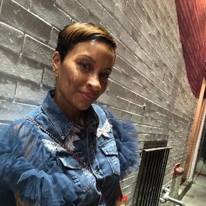 Meet your Posher, Keitia